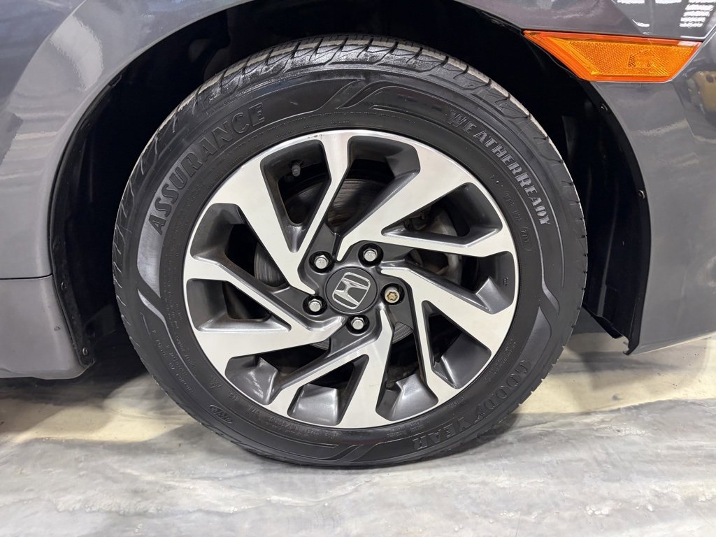 Used 2018 Honda Civic EX image 22