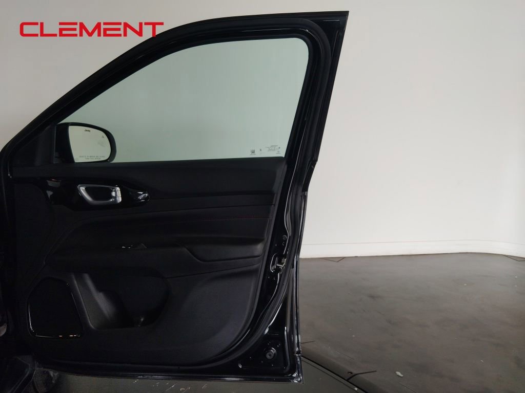 Used 2024 Jeep Compass Trailhawk image 46