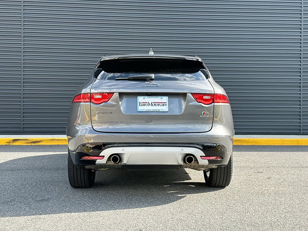 Used 2018 Jaguar F-PACE S AWD/4WD image 17