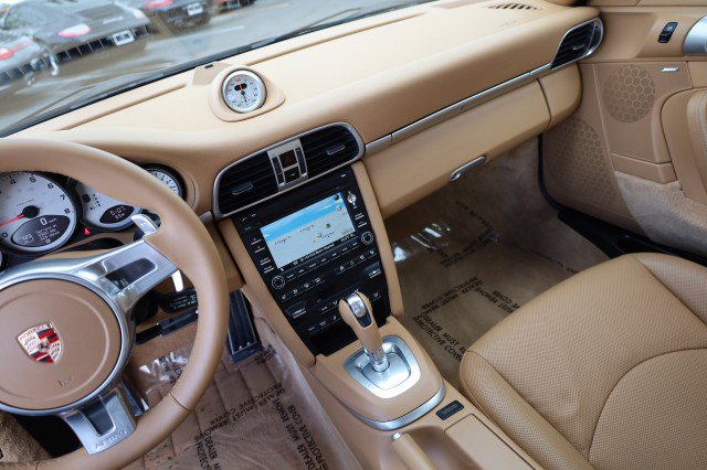 Used 2011 Porsche 911 Carrera 4S image 30