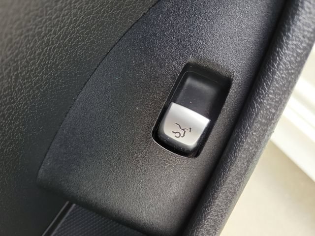 Used 2019 Mercedes-Benz E 450 Cabriolet image 13