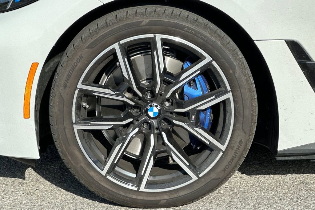 Used 2025 BMW i4 eDrive40 w/ M Sport Package image 31