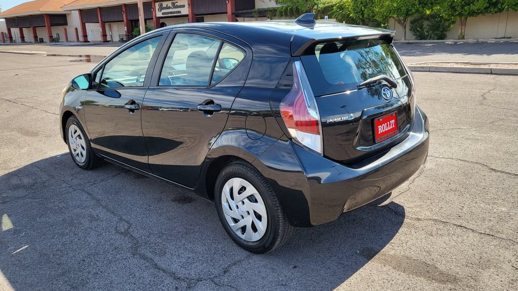 Used 2016 Toyota Prius C Two FWD image 8