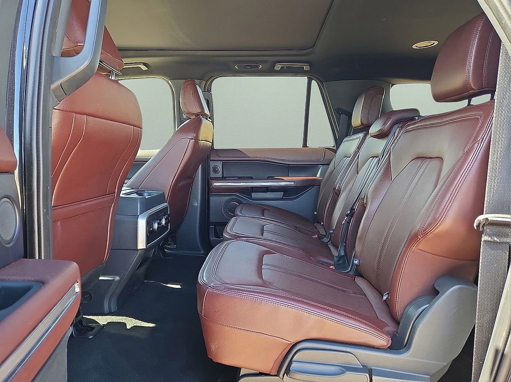 Used 2024 Ford Expedition Max Limited image 16