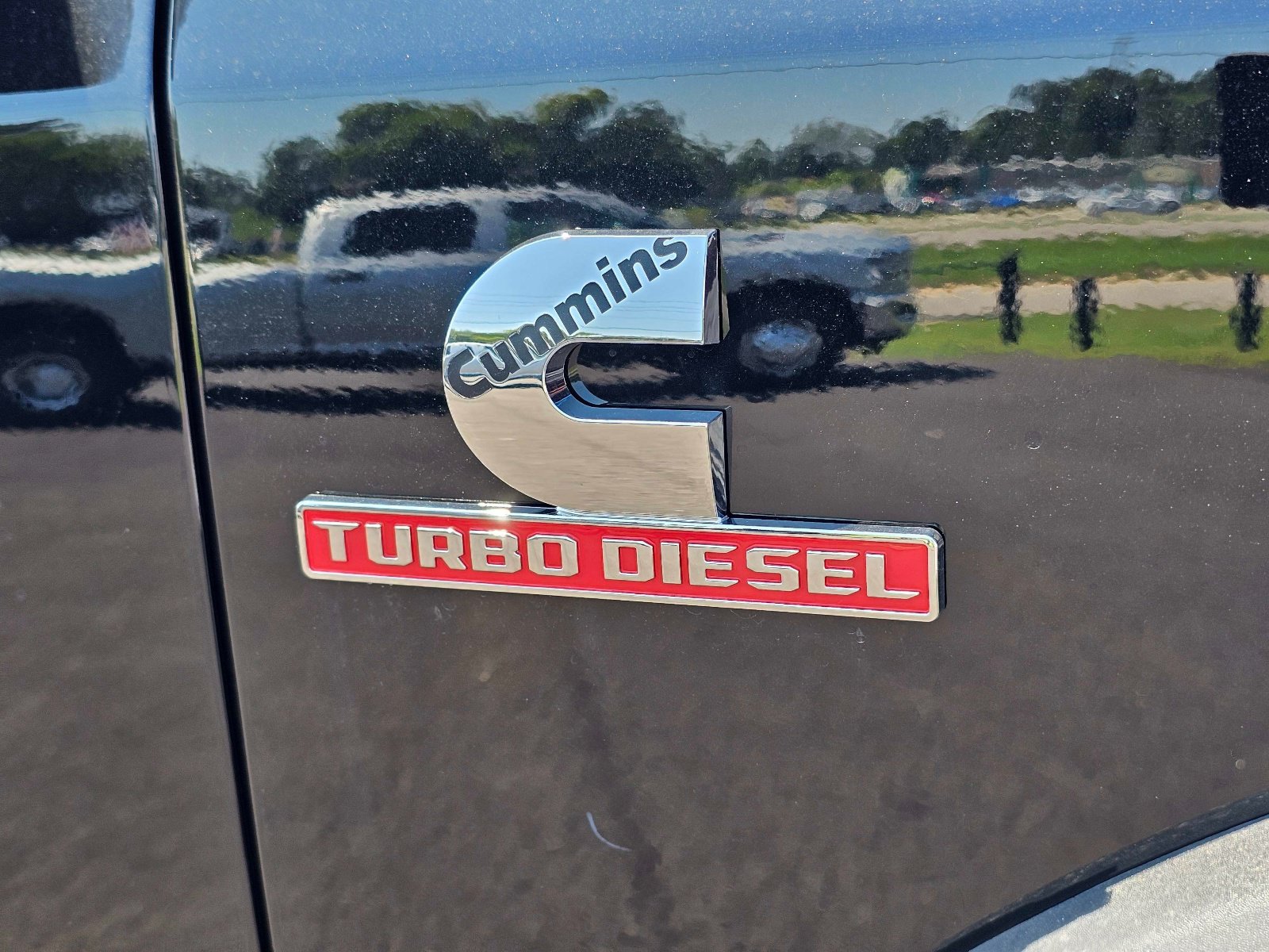 New 2027 RAM 4500 Tradesman w/ Chrome Appearance Group AWD/4WD image 8