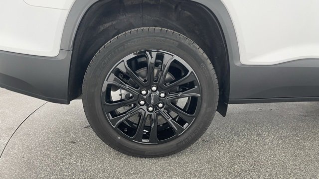 Used 2023 GMC Acadia SLE w/ Driver Convenience Package image 54