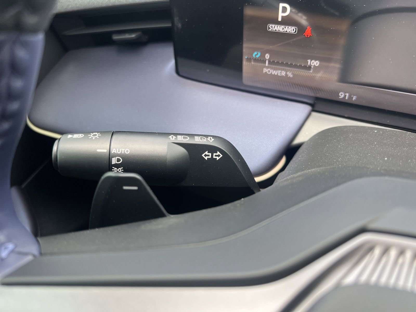 New 2026 Nissan Leaf Platinum+ FWD image 9