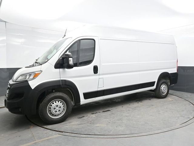 Used 2025 RAM ProMaster 2500 w/ Convenience Group image 3