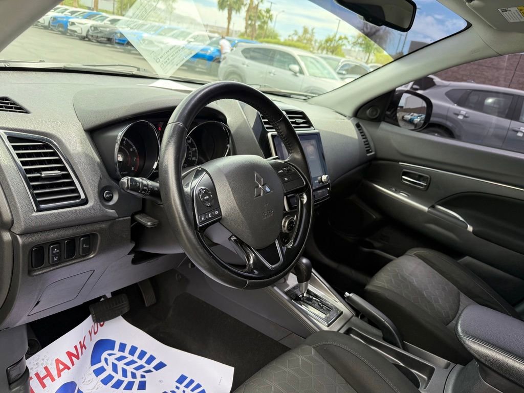 Used 2020 Mitsubishi Outlander Sport SE FWD image 11