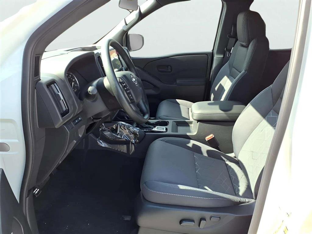 New 2026 Nissan Frontier SV image 12