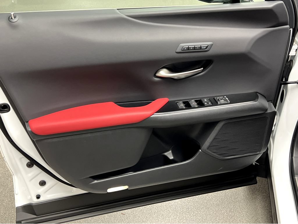 Certified 2023 Lexus UX 250h F Sport AWD/4WD image 59