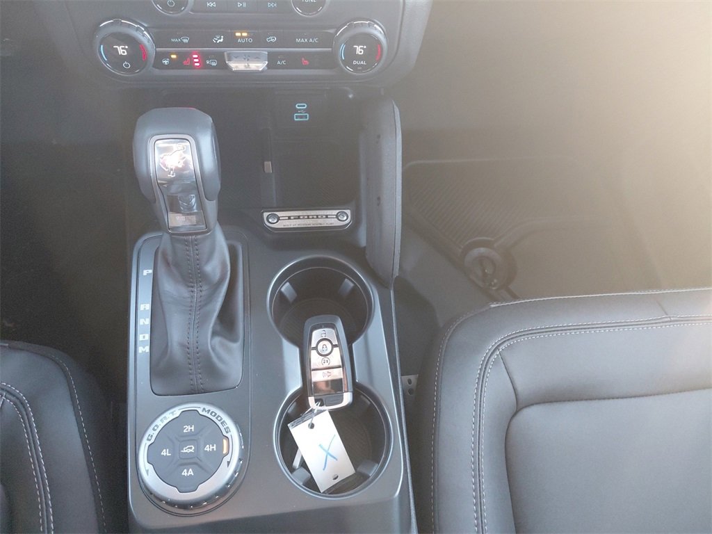 New 2025 Ford Bronco Badlands w/ Sasquatch Package image 35
