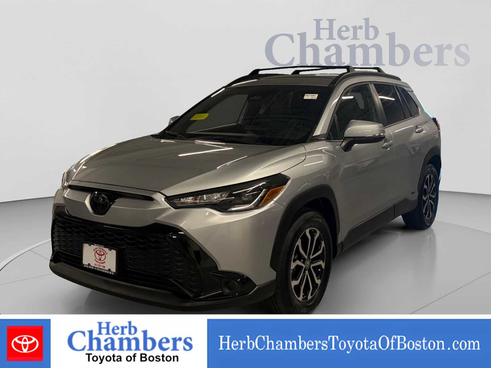 Used 2023 Toyota Corolla Cross AWD Hybrid image 10