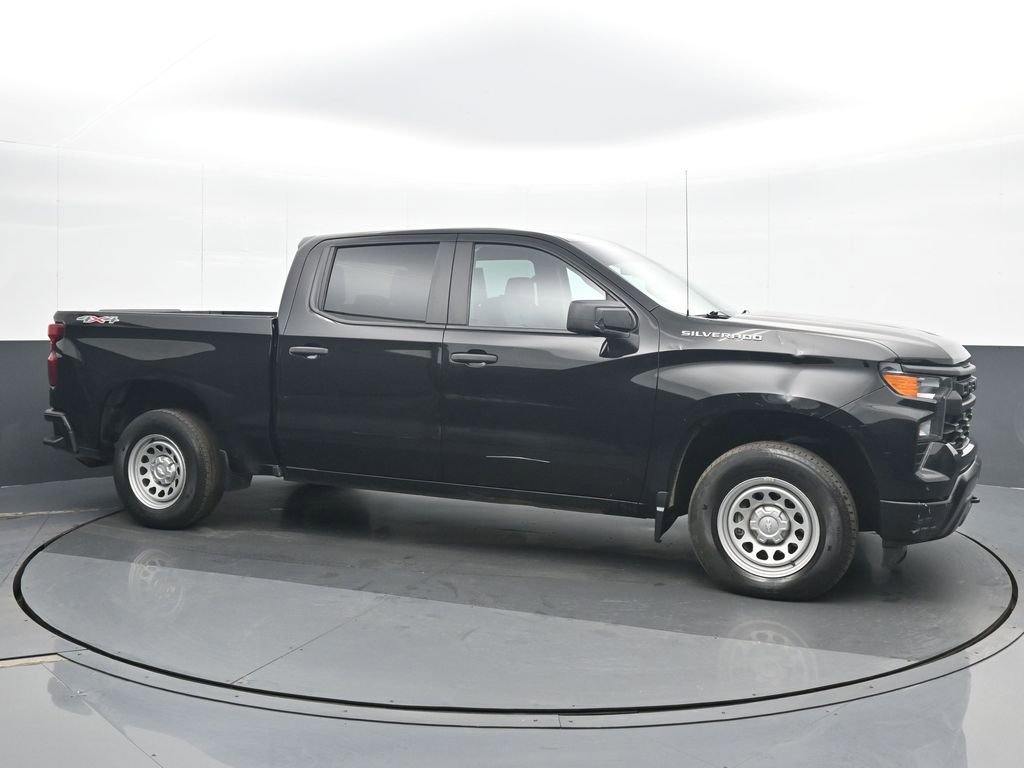 Used 2022 Chevrolet Silverado 1500 W/T w/ WT Convenience Package AWD/4WD image 8