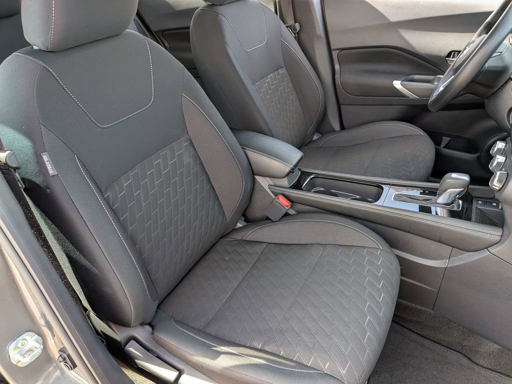Used 2024 Nissan Kicks SV FWD image 30