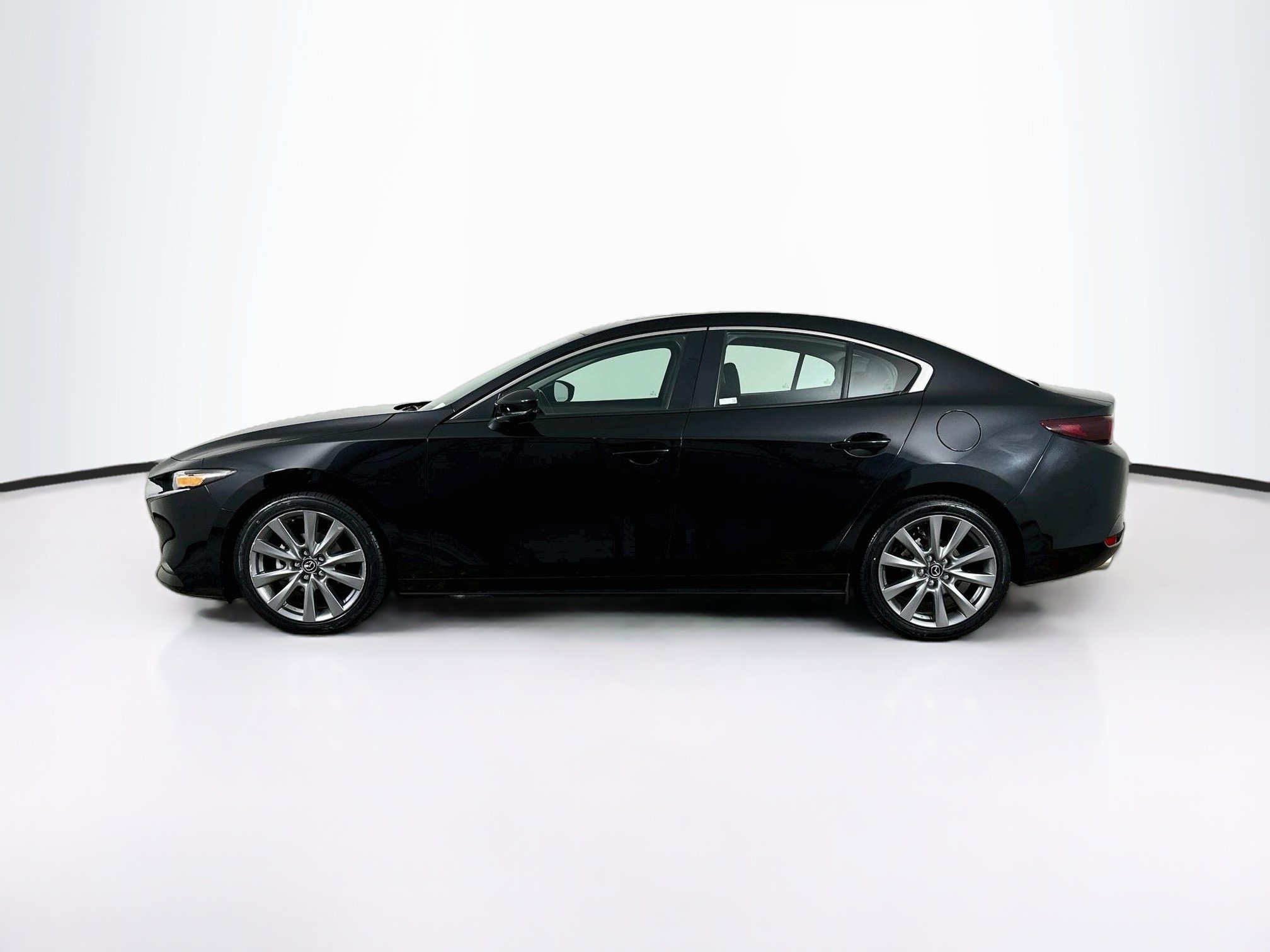 Used 2025 MAZDA MAZDA3 s FWD image 4