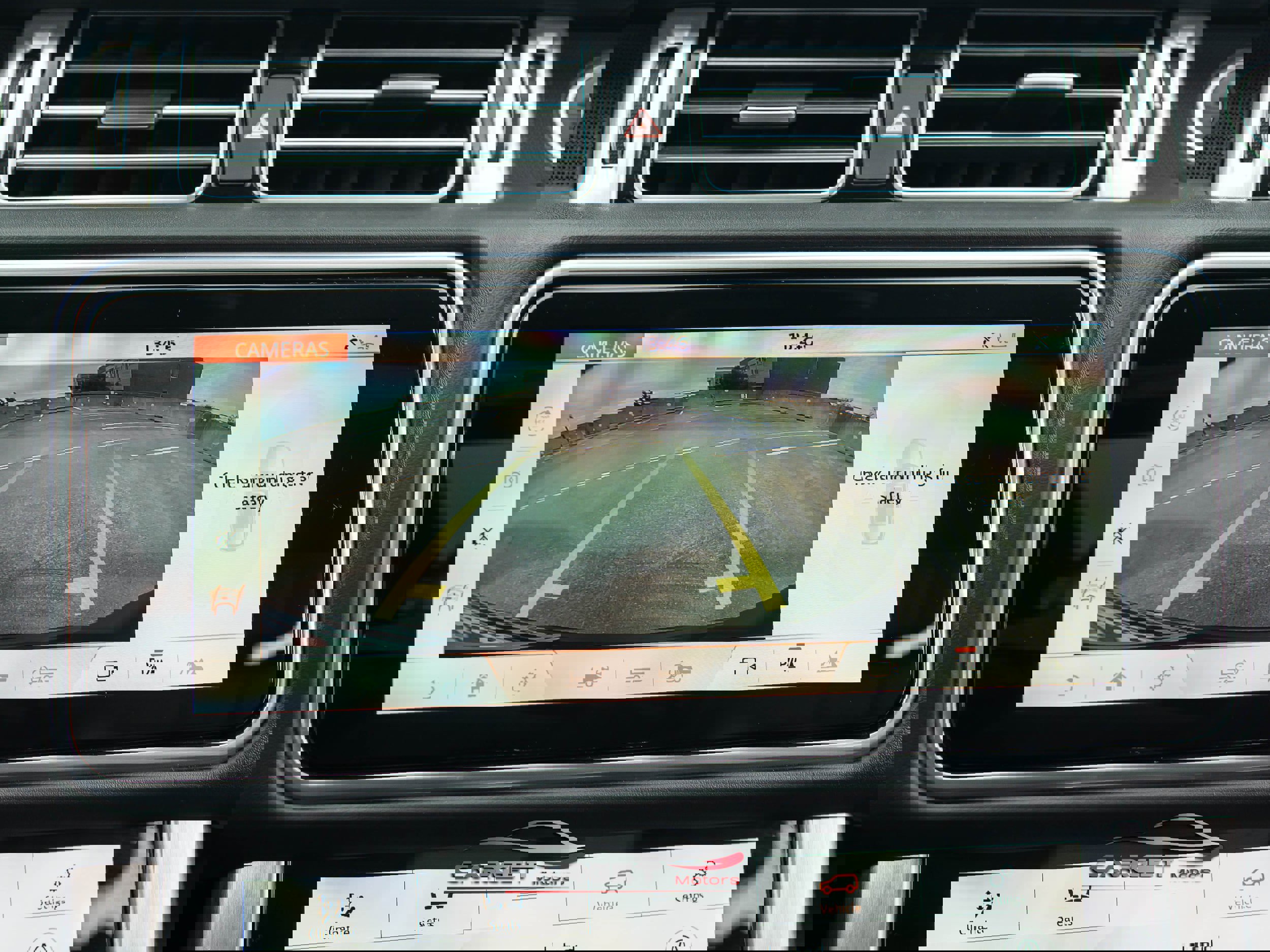 Used 2020 Land Rover Range Rover Long Wheelbase HSE image 30