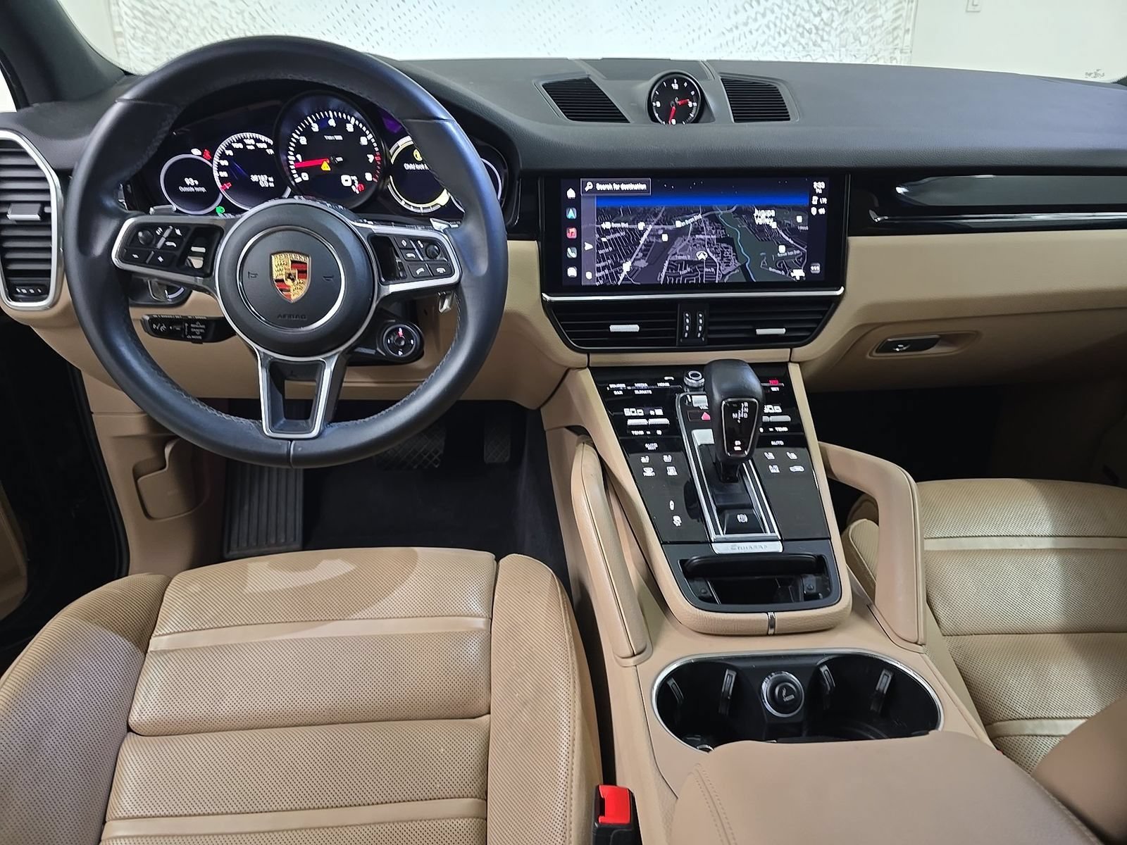 Used 2023 Porsche Cayenne Platinum Edition AWD/4WD image 6