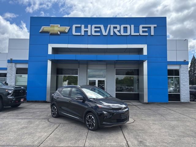 Used 2023 Chevrolet Bolt EUV Premier w/ Sun & Sound Package FWD 360° Tour