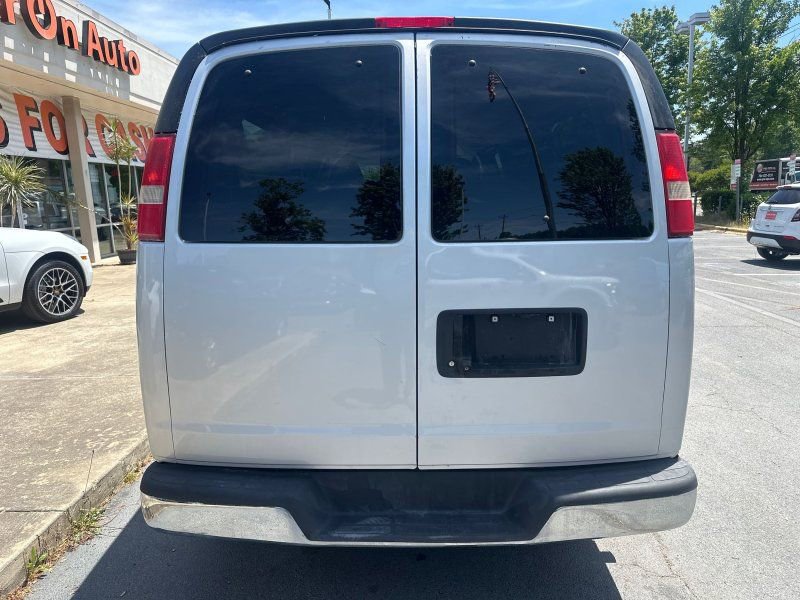 Used 2015 Chevrolet Express 3500 LT w/ LT Preferred Equipment Group RWD image 5