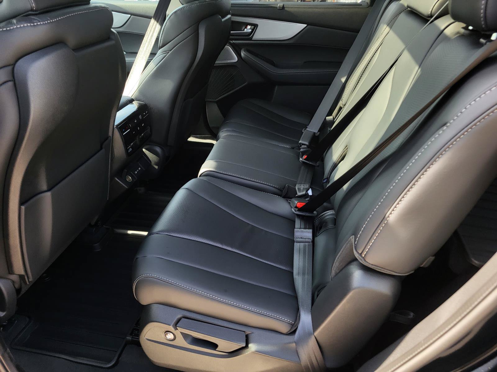 New 2026 Acura MDX w/ Technology Package AWD/4WD image 13