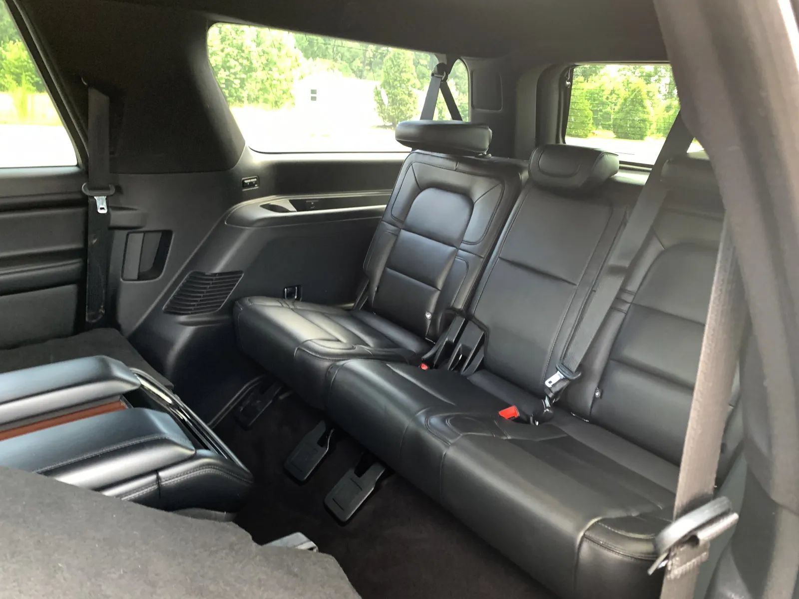 Used 2018 Lincoln Navigator L Reserve w/ Technology Package AWD/4WD image 21