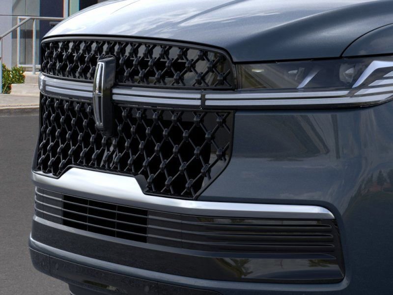 New 2026 Lincoln Navigator Reserve w/ Jet Appearance Package image 47