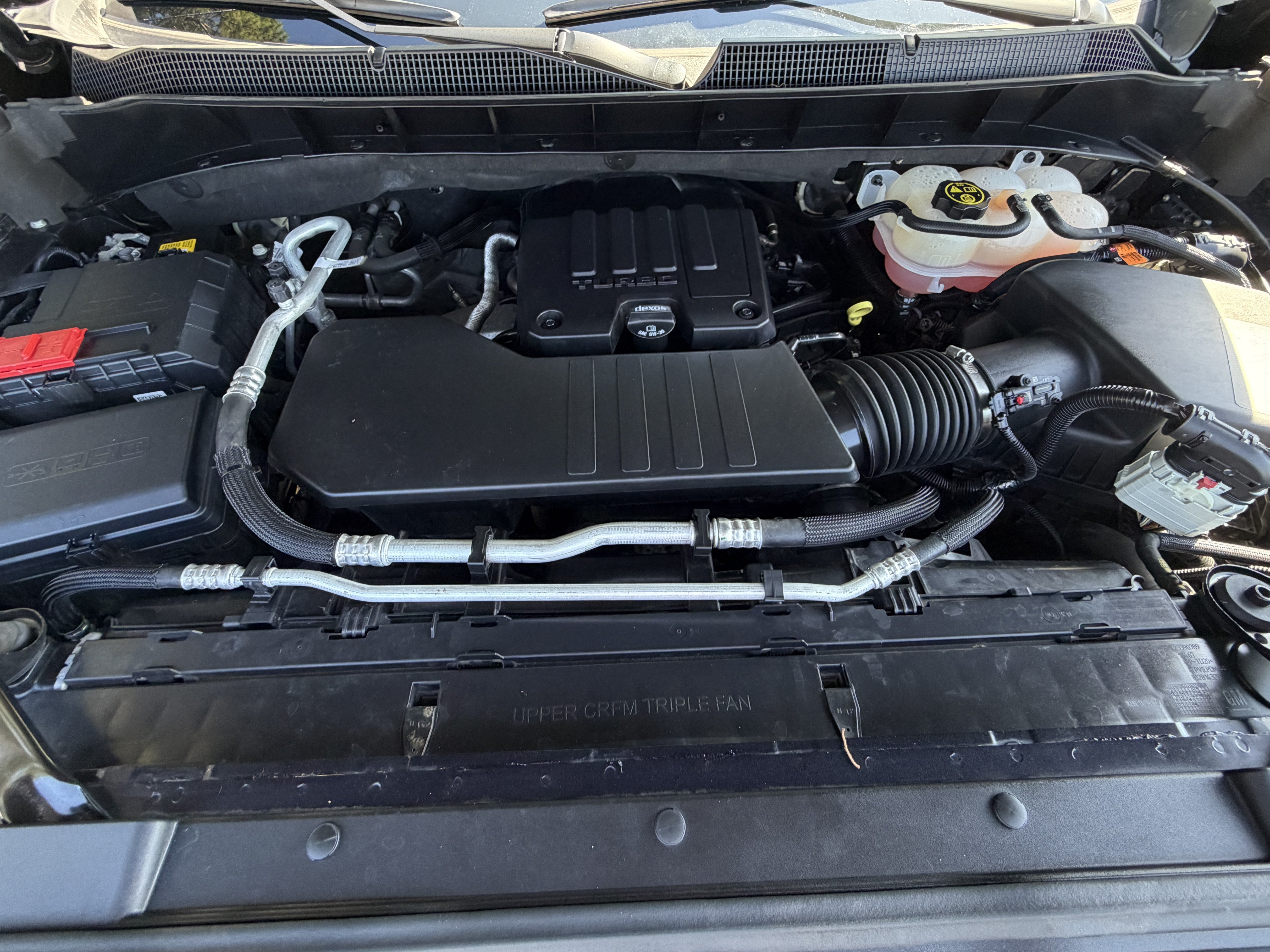 Used 2022 Chevrolet Silverado 1500 LT AWD/4WD image 38