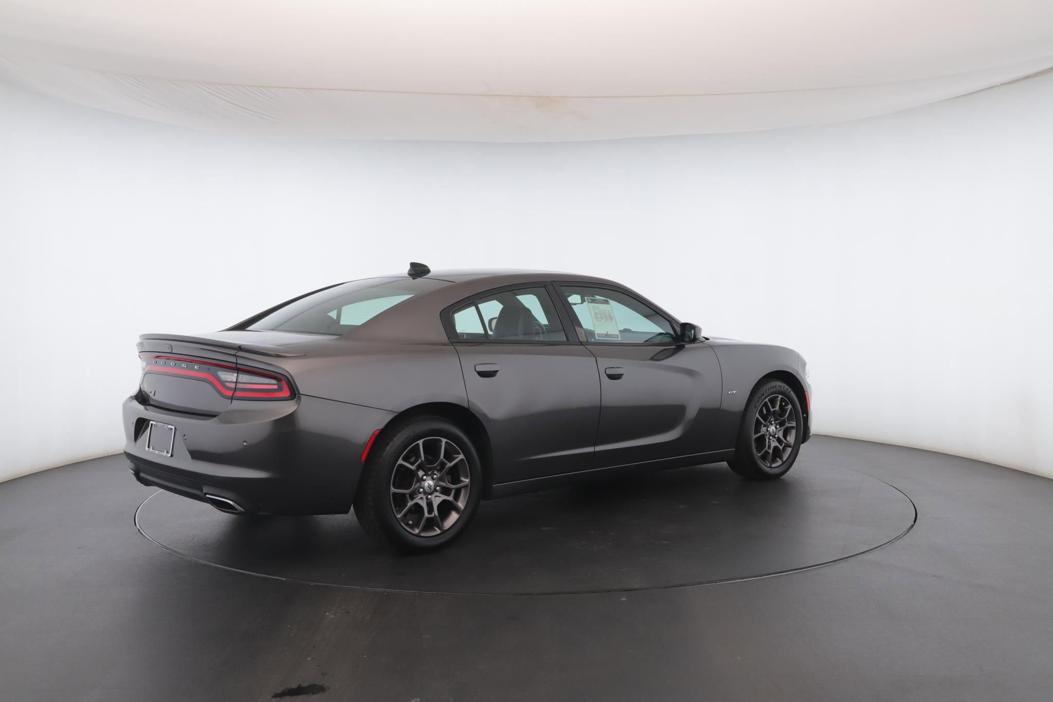 Used 2018 Dodge Charger GT image 29
