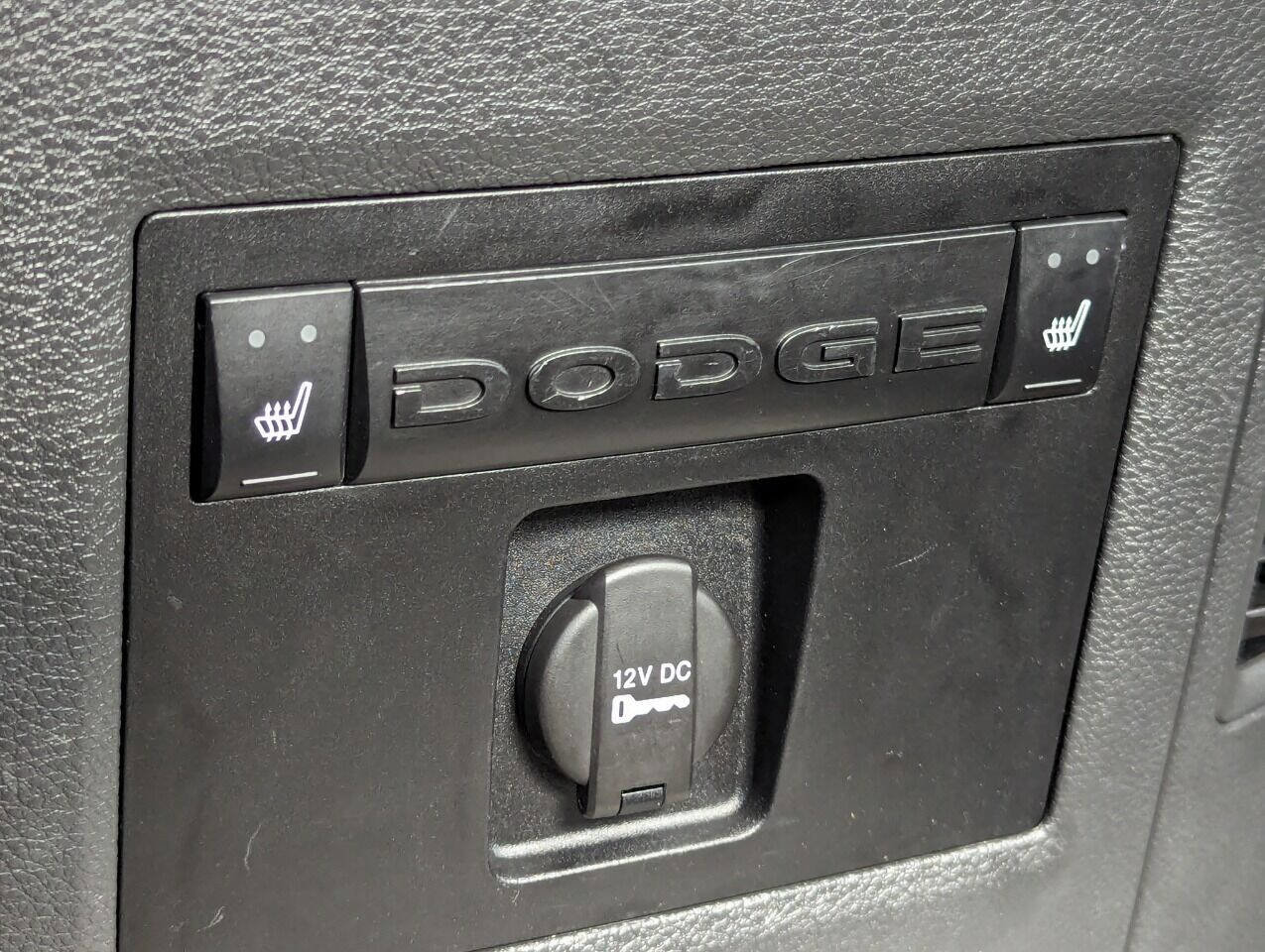 Used 2012 RAM 1500 Laramie image 25