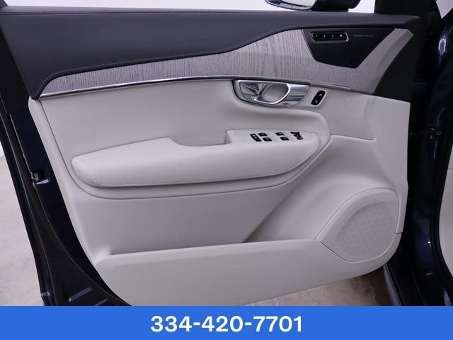 New 2025 Volvo XC90 T8 Ultra w/ Protection Package Premier image 10