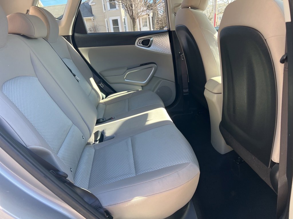 Certified 2023 Kia Soul LX image 22