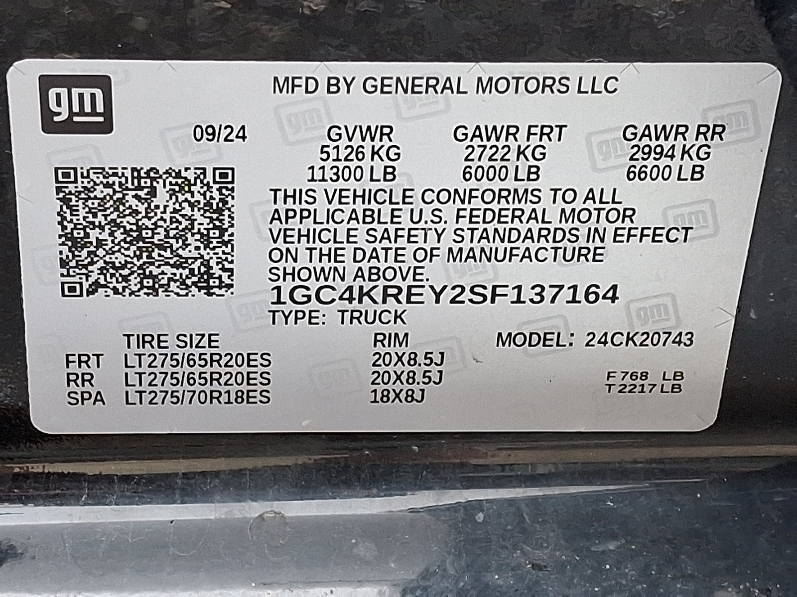 Certified 2025 Chevrolet Silverado 2500 High Country w/ High Country Premium Package AWD/4WD image 28