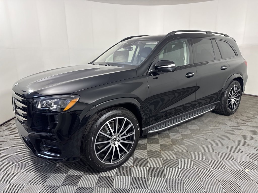 New 2026 Mercedes-Benz GLS 580 4MATIC image 1