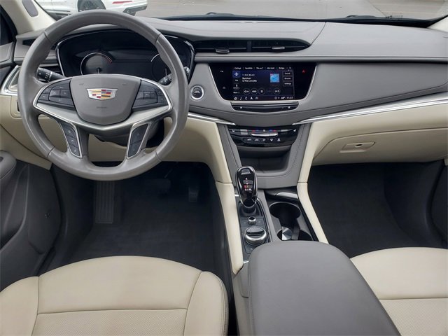 Used 2023 Cadillac XT5 Premium Luxury w/ LPO, Floor Liner Package image 32