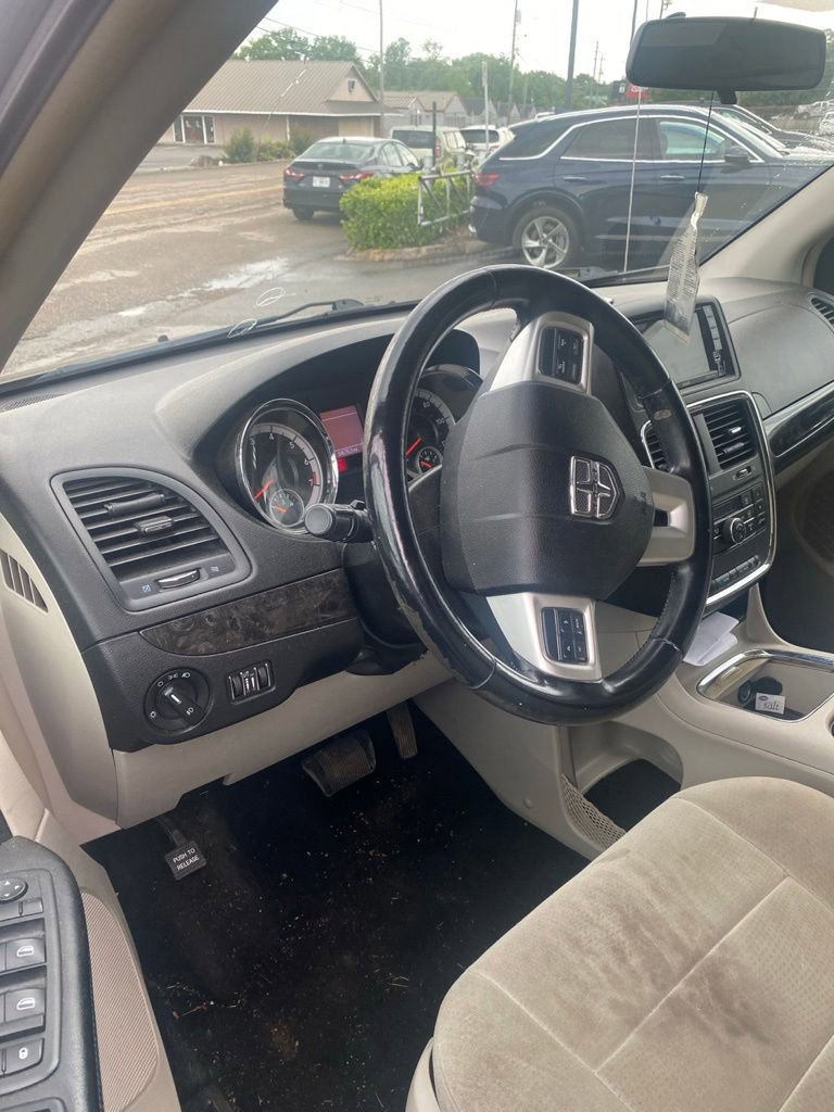 Used 2012 Dodge Grand Caravan Crew w/ Crew Value Pkg FWD image 5