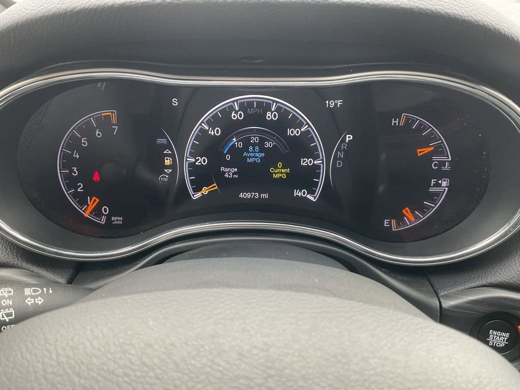 Used 2020 Jeep Grand Cherokee Laredo w/ Quick Order Package 2BN North image 12