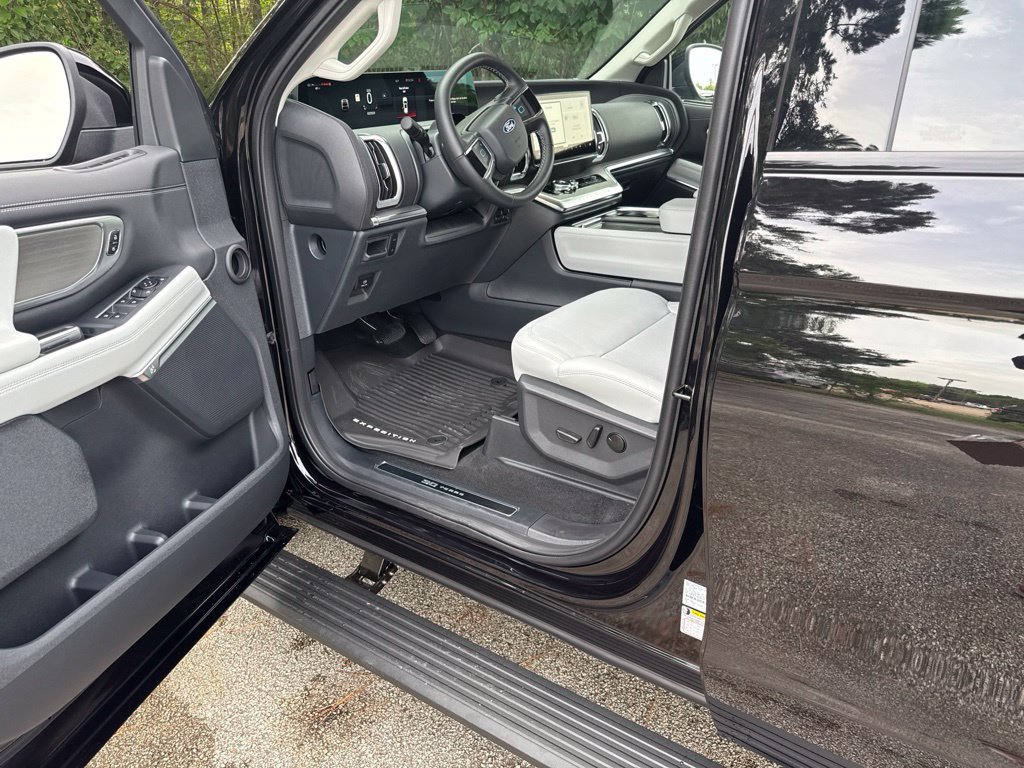 New 2027 Ford Expedition Max Platinum RWD image 40