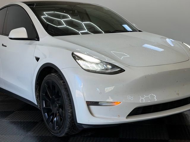 Used 2020 Tesla Model Y Long Range AWD/4WD image 2