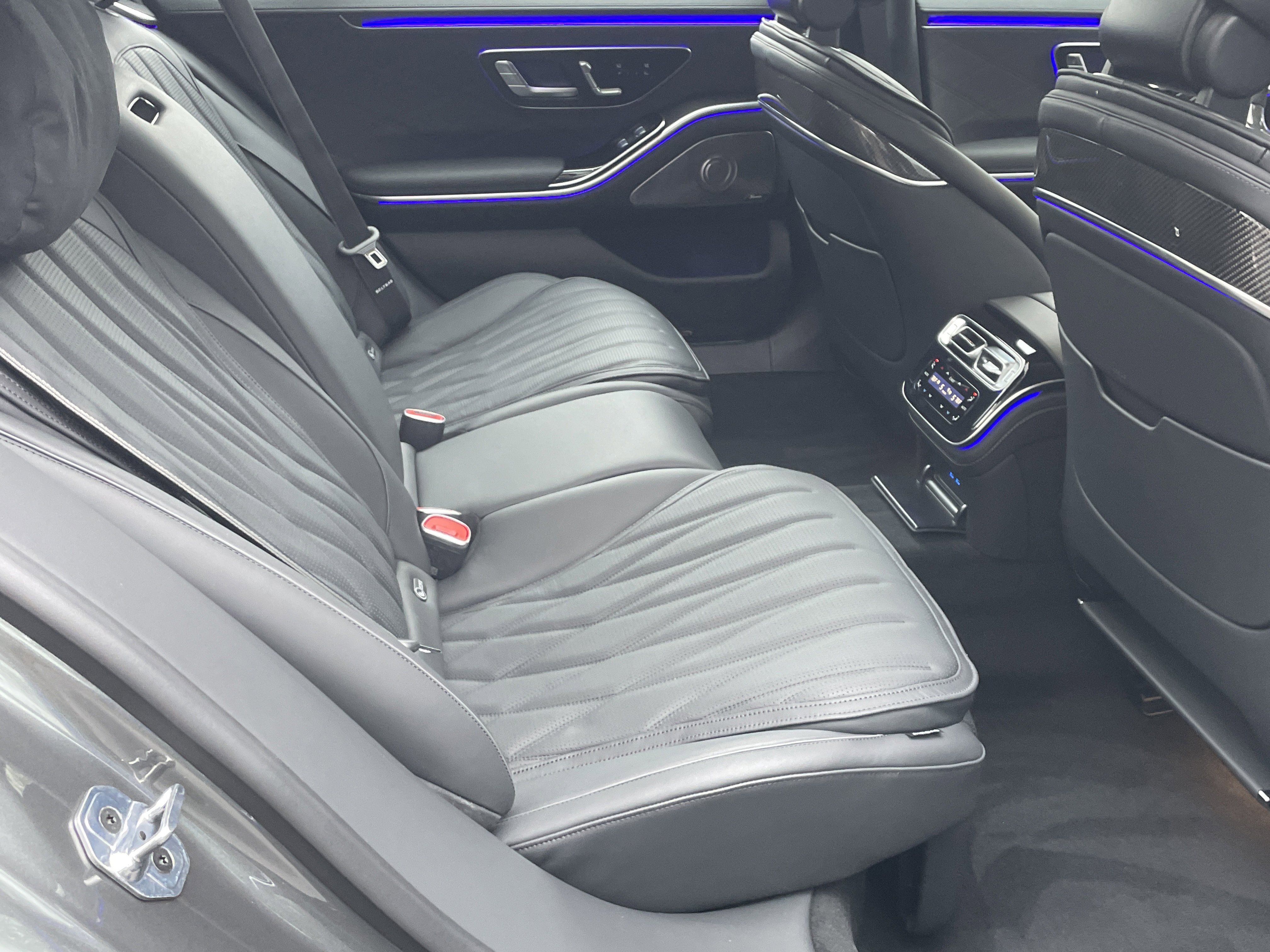 New 2026 Mercedes-Benz S 63 AMG S image 38