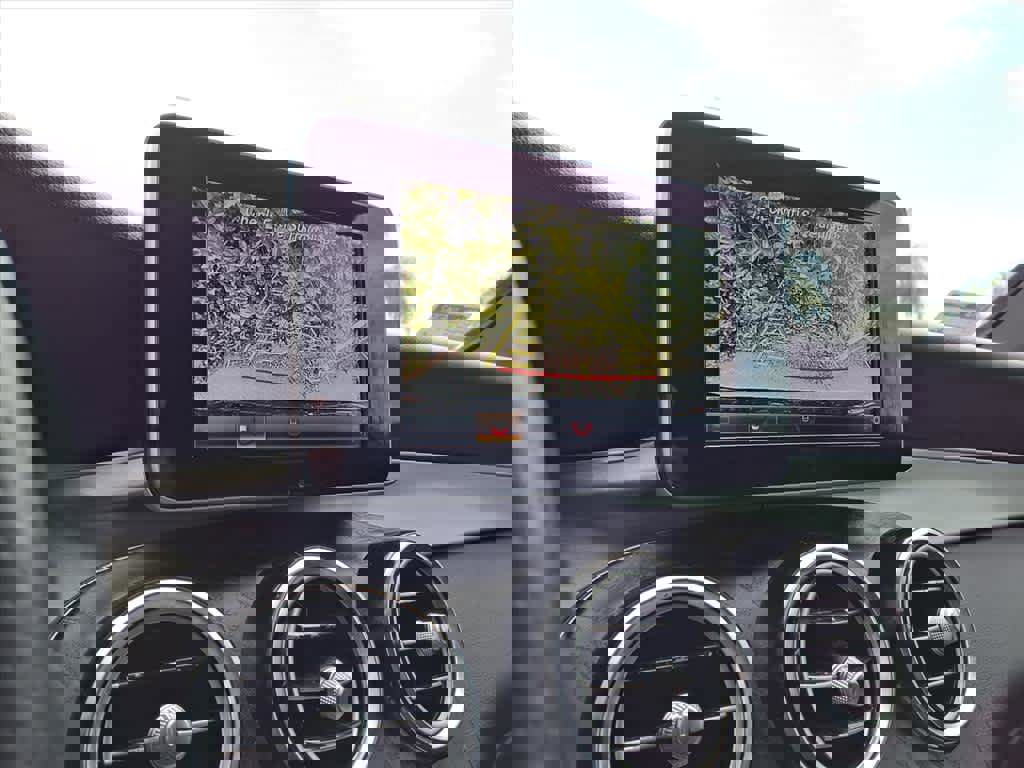 Used 2019 Mercedes-Benz GLC 300 image 13