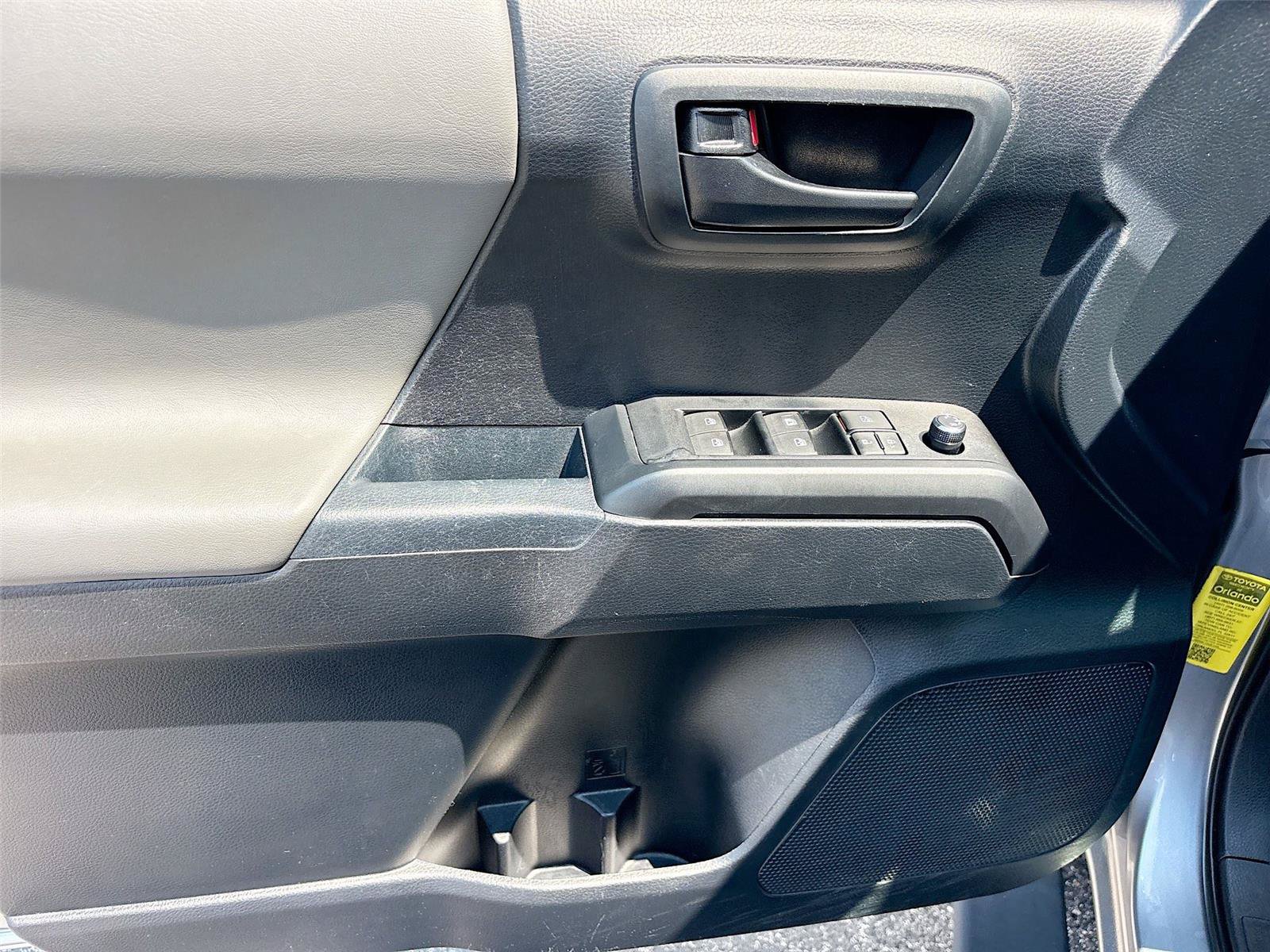 Used 2018 Toyota Tacoma SR RWD image 20