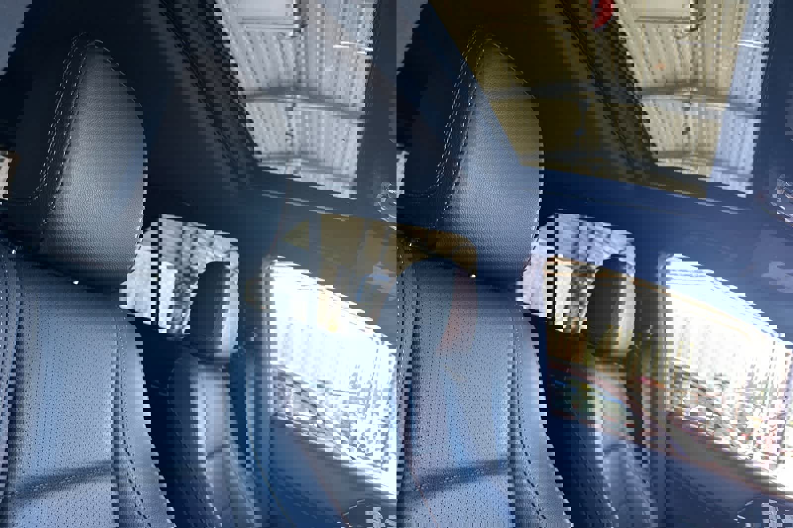 Used 2020 Mercedes-Benz GLE 350 image 18