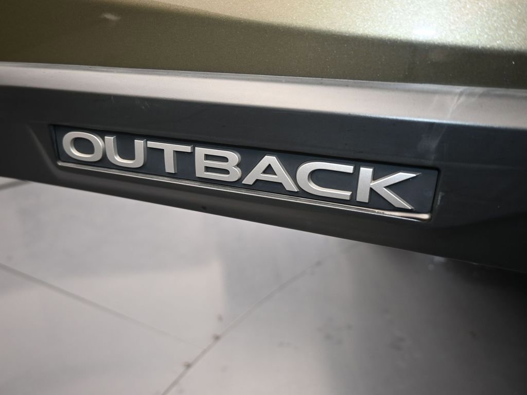 Used 2021 Subaru Outback Premium image 45