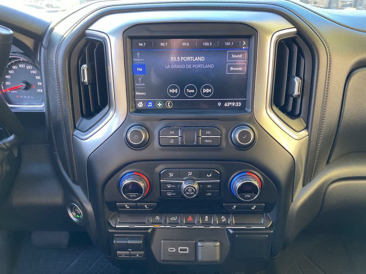 Used 2020 Chevrolet Silverado 1500 LT Trail Boss w/ Convenience Package AWD/4WD image 23