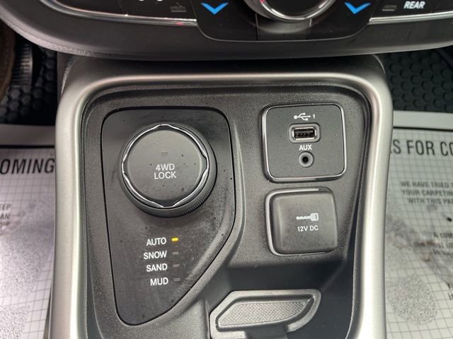 Used 2019 Jeep Compass Latitude w/ Popular Equipment Group image 5