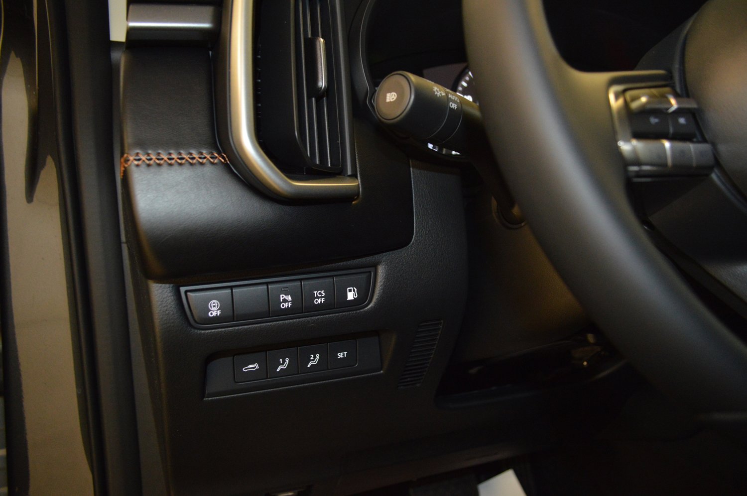 New 2026 MAZDA CX-50 AWD 2.5 Hybrid w/ Premium Pkg image 16