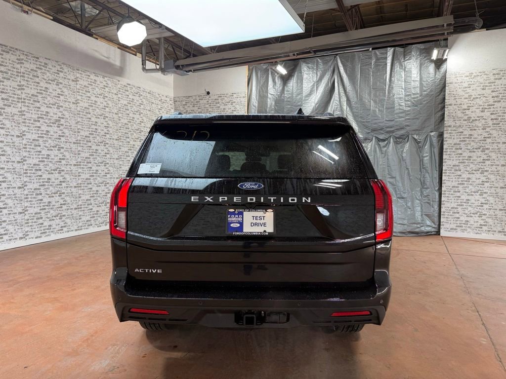 New 2026 Ford Expedition Active RWD image 6