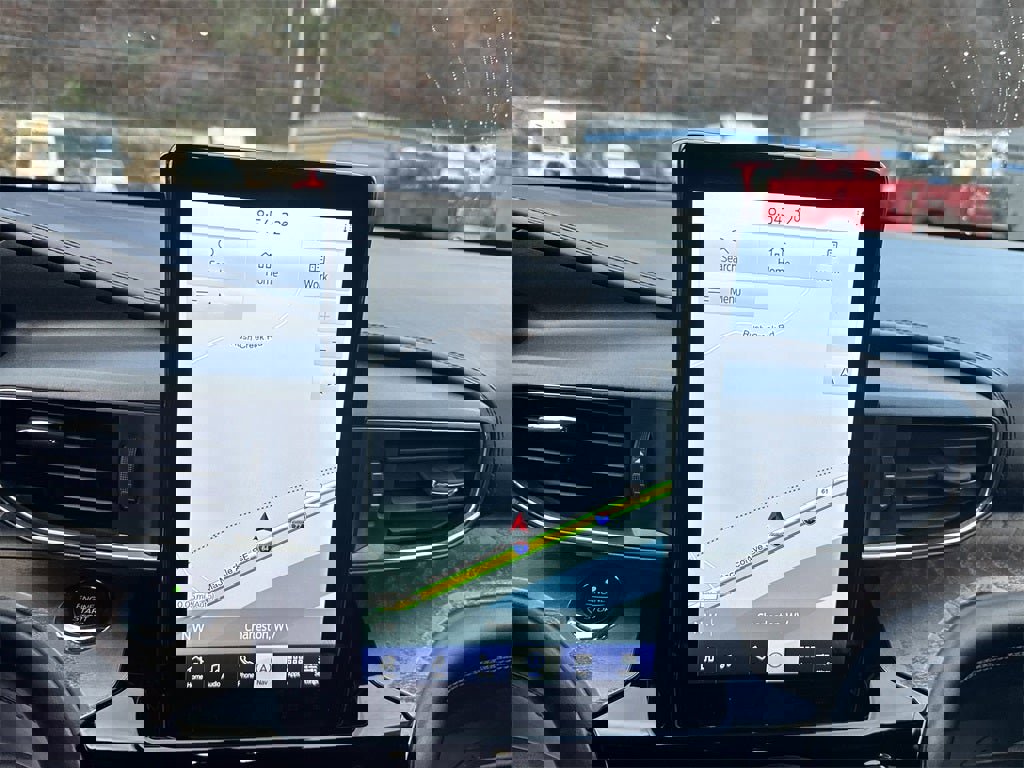 Used 2021 Ford Explorer Platinum w/ Equipment Group 601A image 22