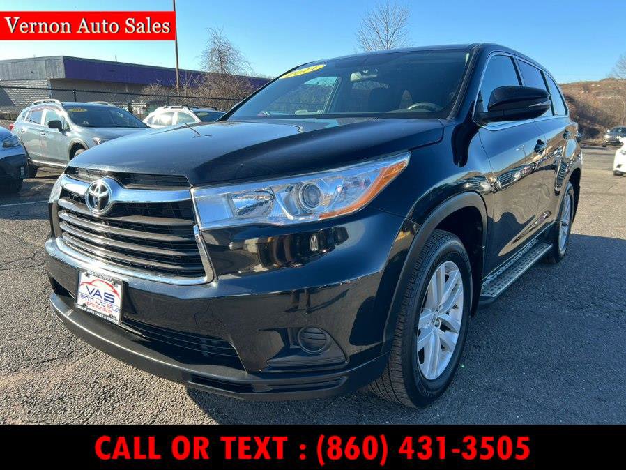 Used 2014 Toyota Highlander LE image 1